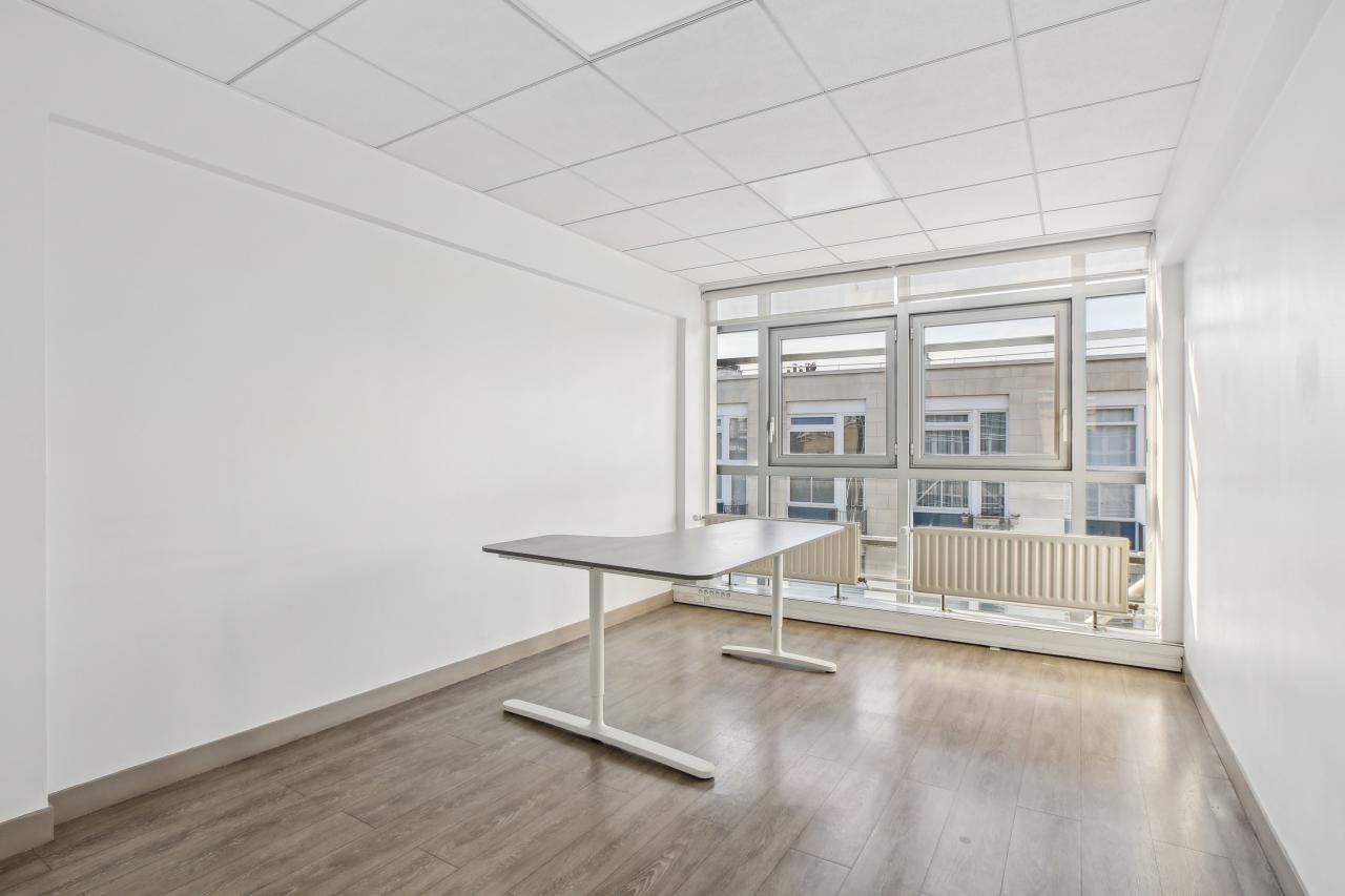 Bureau Paris 760m² Location bureau Paris OLBUR2421576 4